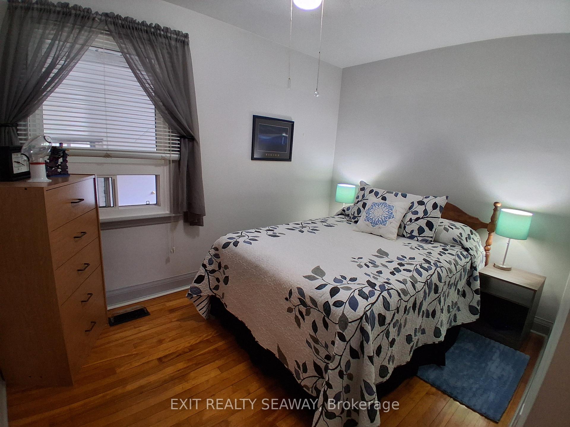 Photo 14 of 1306 Princess Street, Cornwall — HOMEH