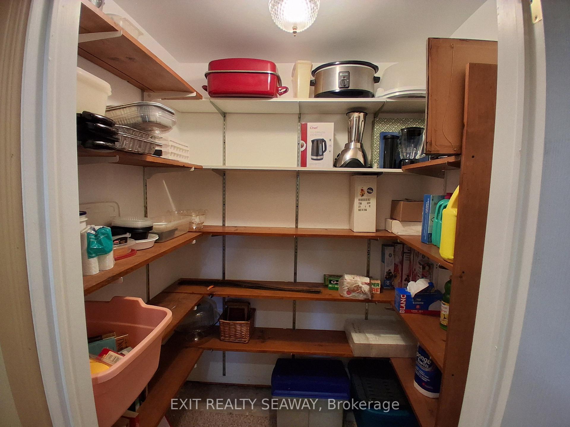 Photo 18 of 1306 Princess Street, Cornwall — HOMEH
