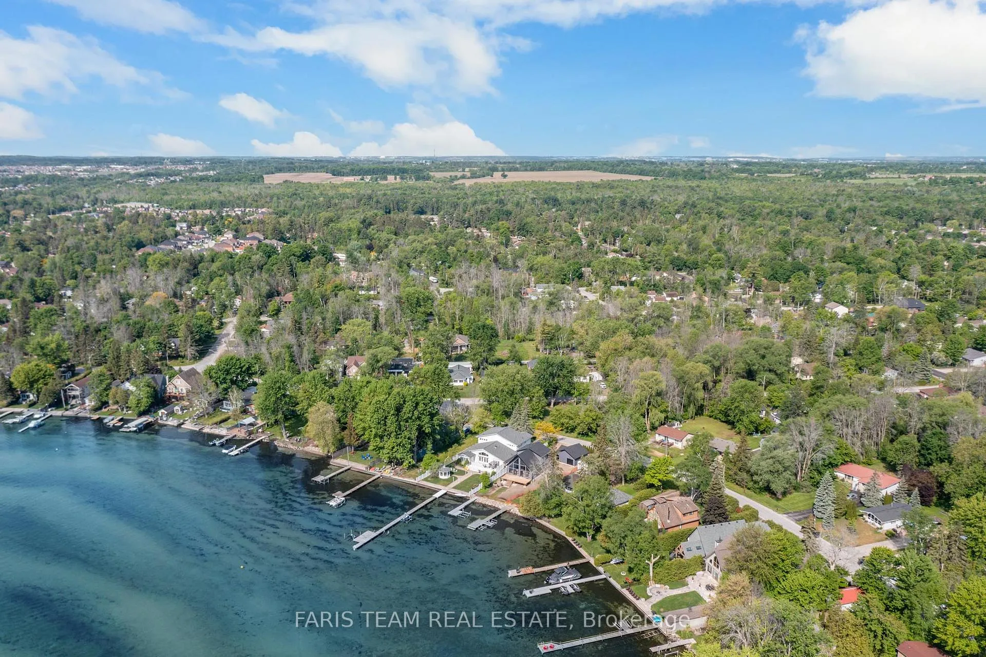 Photo 4 of 2360 Crystal Beach Road, Innisfil, Alcona — HOMEH