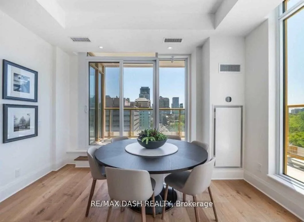 Photo 22 of Unit 806, 151 Avenue Road, Toronto, The Annex — HOMEH