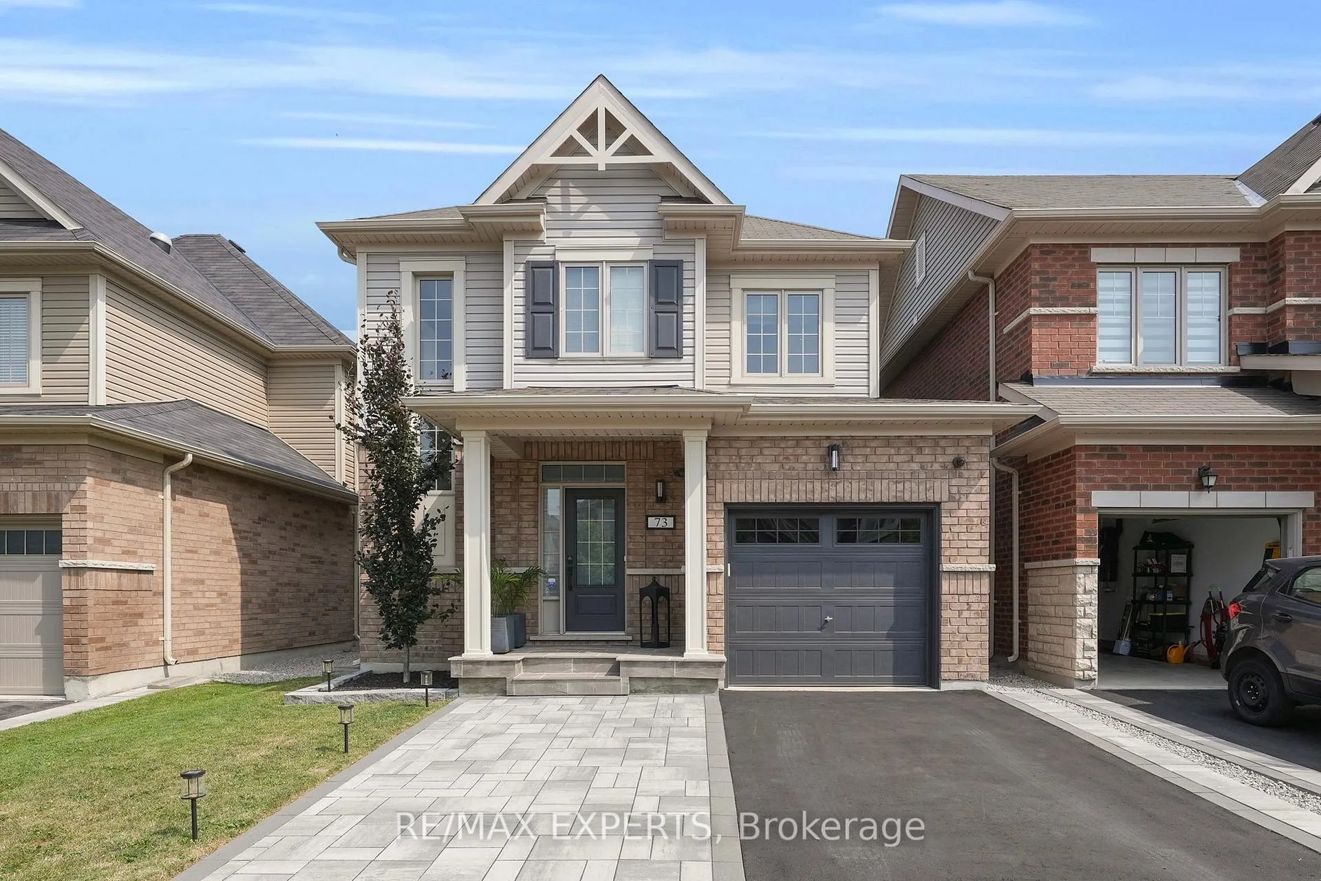 Photo 2 of 73 Donnan Drive, New Tecumseth, Tottenham — HOMEH