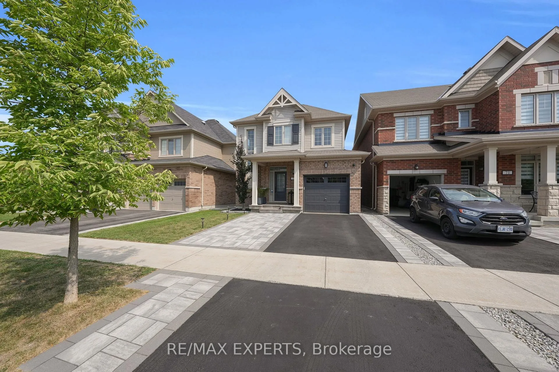 Photo 3 of 73 Donnan Drive, New Tecumseth, Tottenham — HOMEH