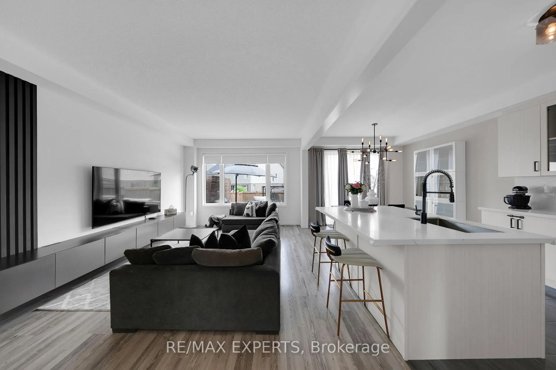 Photo 6 of 73 Donnan Drive, New Tecumseth, Tottenham — HOMEH