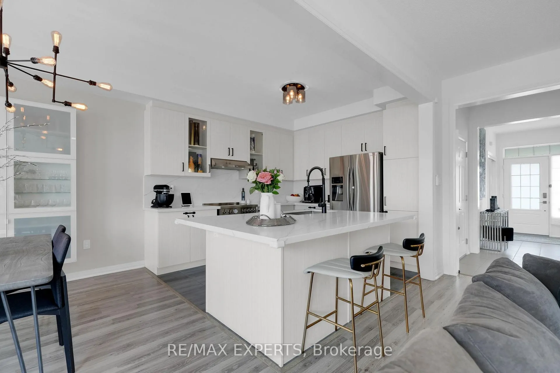 Photo 9 of 73 Donnan Drive, New Tecumseth, Tottenham — HOMEH