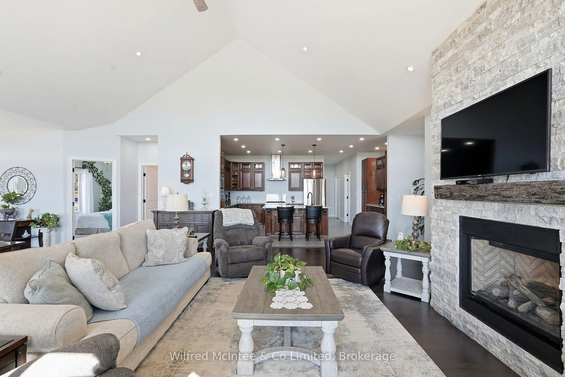 Photo 25 of 1054 4 Concession E, Brockton — HOMEH