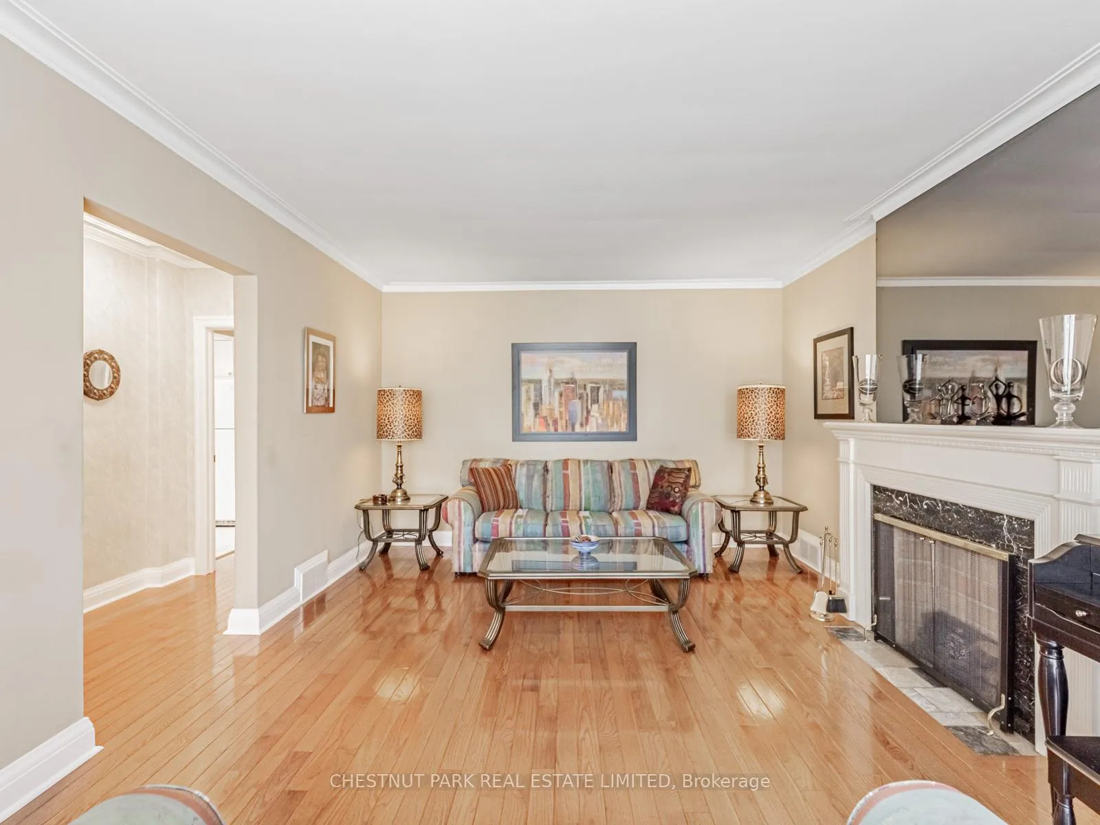 Photo 7 of 397 Cortleigh Boulevard, Toronto, Bedford Park-Nortown — HOMEH