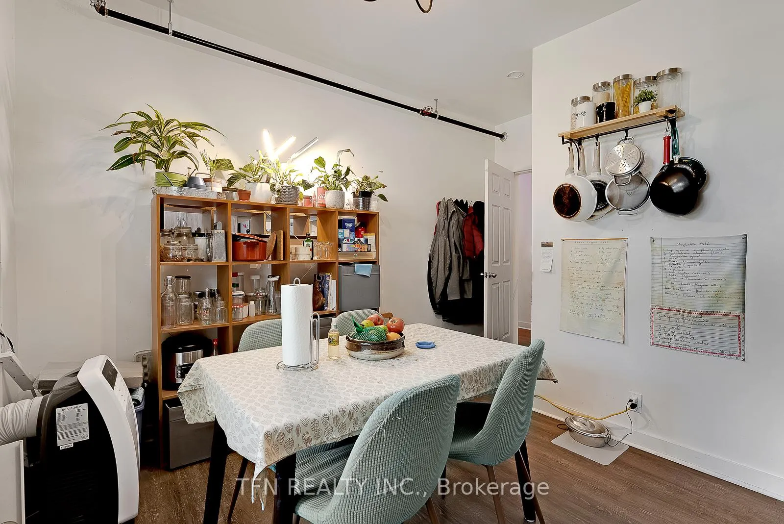 Photo 14 of 237 Gerrard Street E, Toronto, Cabbagetown-South St. James Town — HOMEH