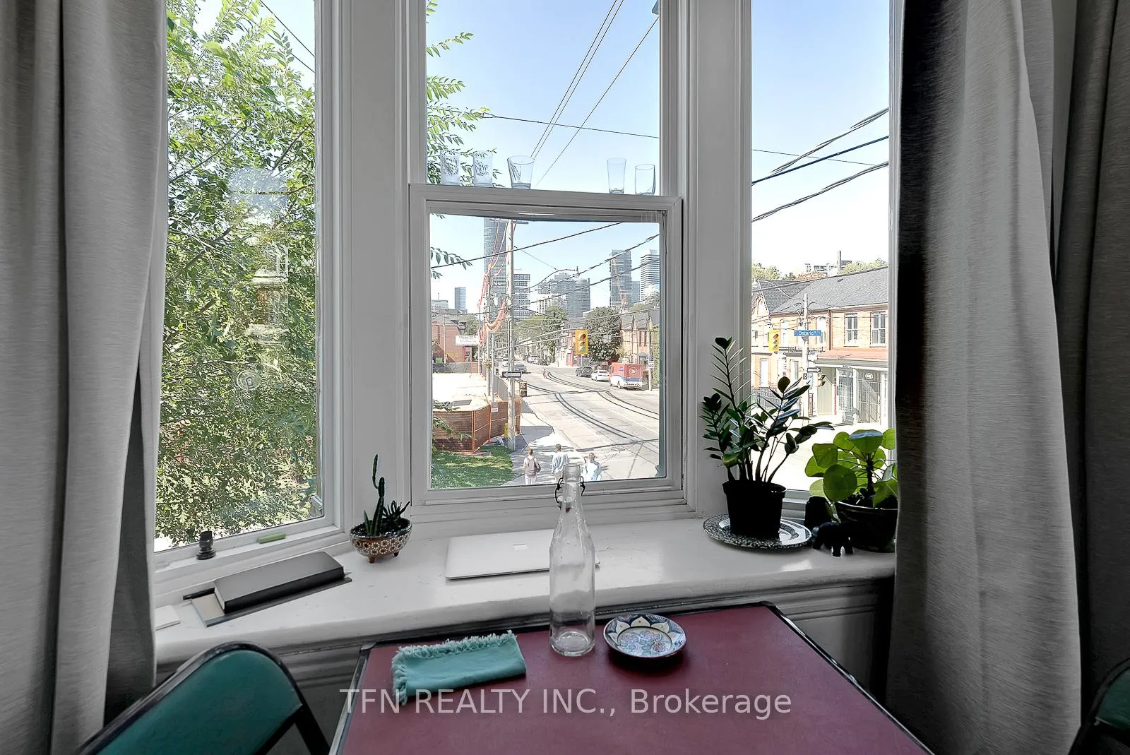 Photo 26 of 237 Gerrard Street E, Toronto, Cabbagetown-South St. James Town — HOMEH