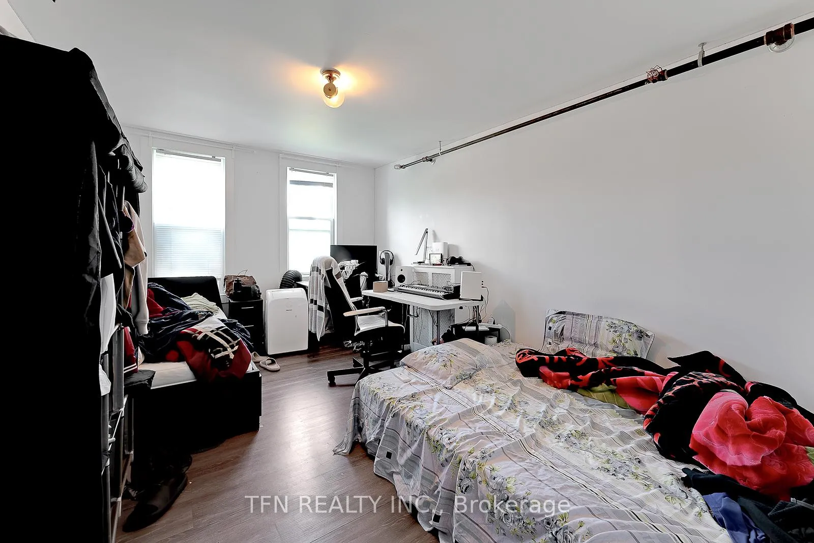 Photo 46 of 237 Gerrard Street E, Toronto, Cabbagetown-South St. James Town — HOMEH