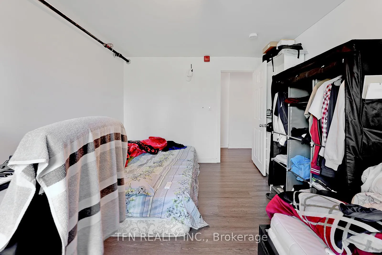 Photo 47 of 237 Gerrard Street E, Toronto, Cabbagetown-South St. James Town — HOMEH