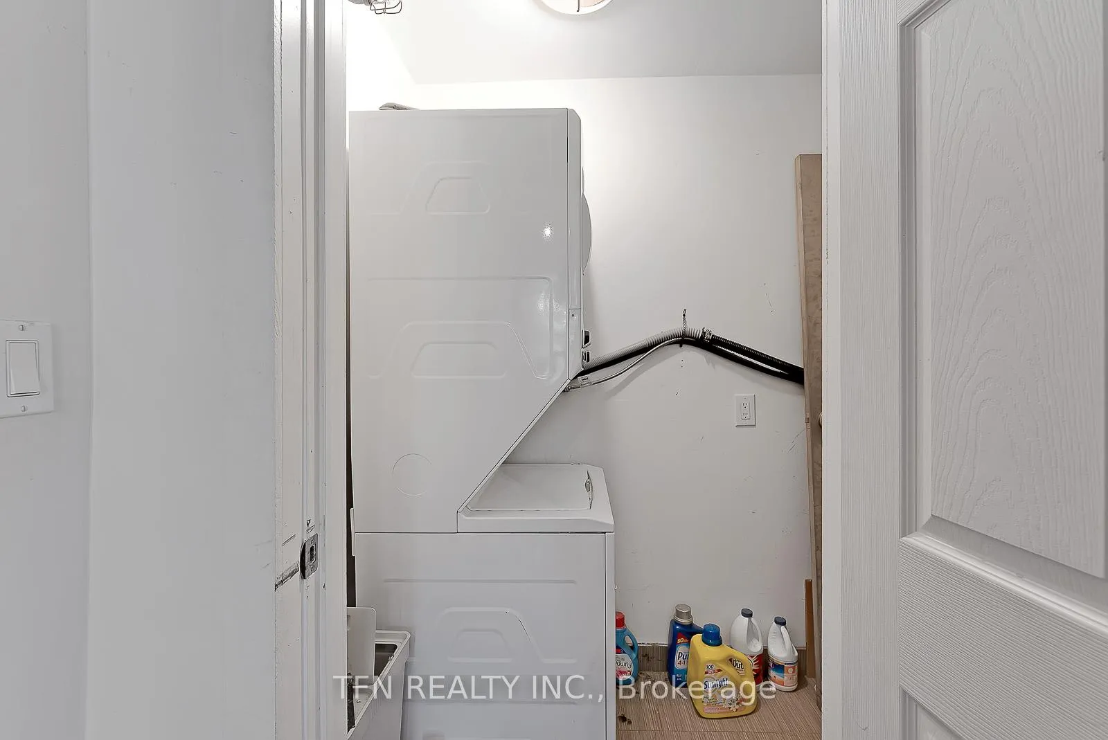Photo 48 of 237 Gerrard Street E, Toronto, Cabbagetown-South St. James Town — HOMEH