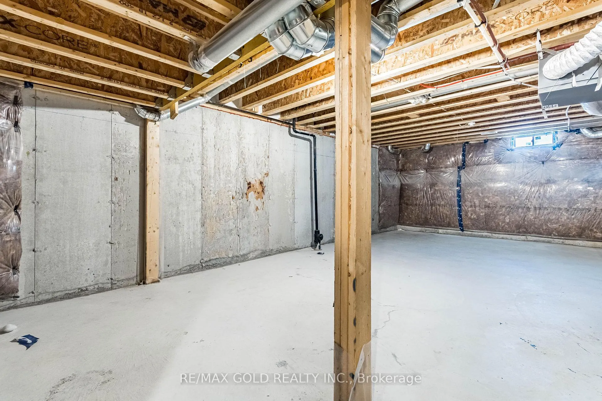 Photo 40 of 89 Sagewood Avenue, Barrie, Painswick South — HOMEH