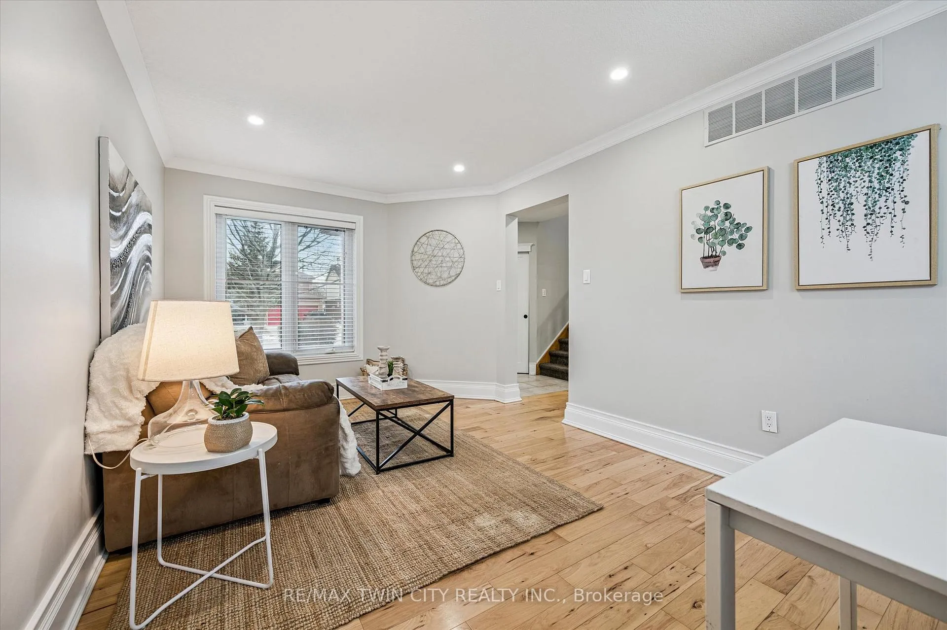 Photo 9 of 55 Enfield Drive, Cambridge — HOMEH