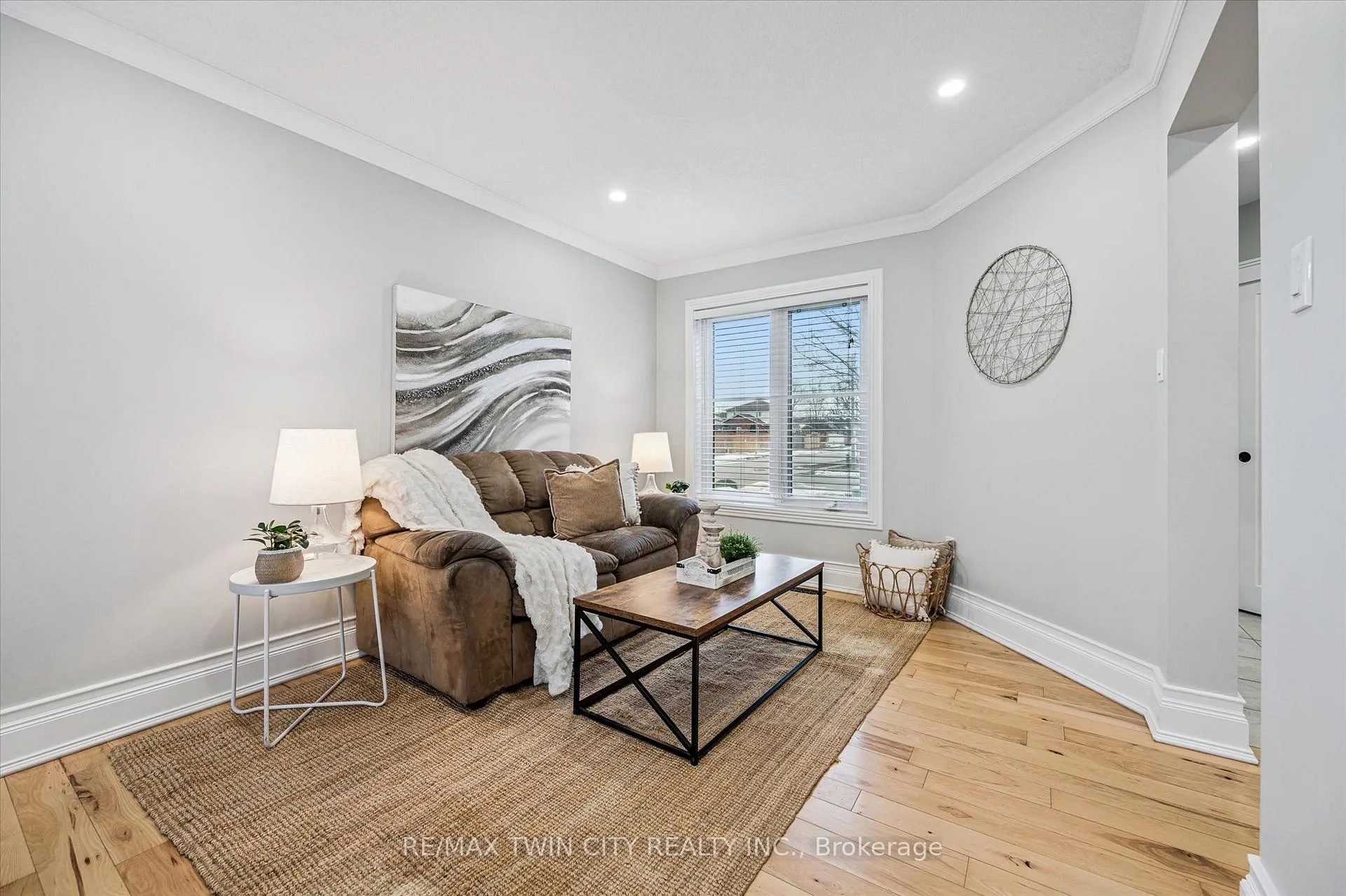 Photo 10 of 55 Enfield Drive, Cambridge — HOMEH