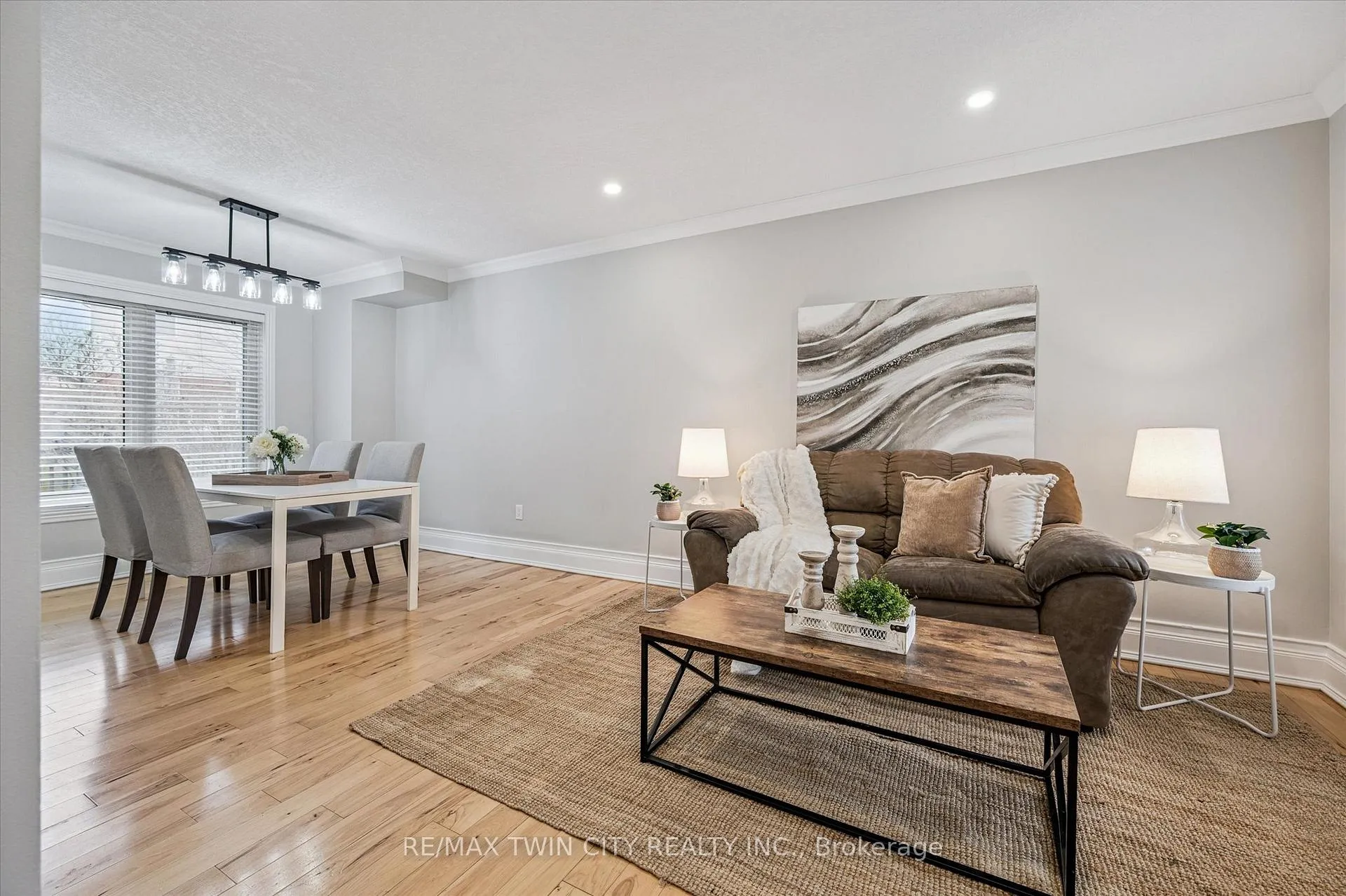Photo 11 of 55 Enfield Drive, Cambridge — HOMEH