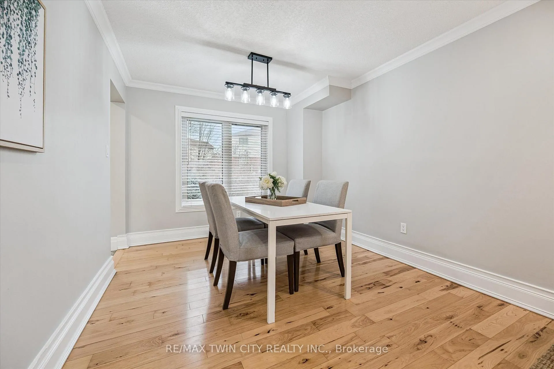 Photo 12 of 55 Enfield Drive, Cambridge — HOMEH