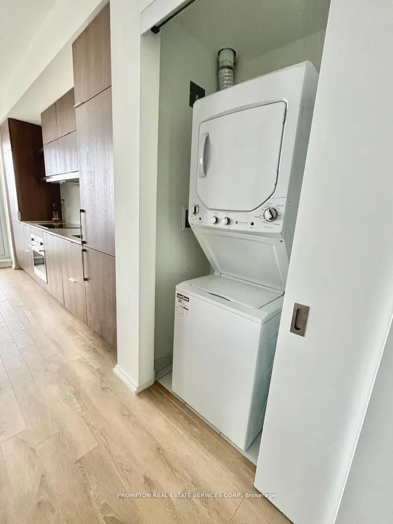 Photo 13 of Unit 5303, 197 Yonge Street, Toronto, Church-Yonge Corridor — HOMEH
