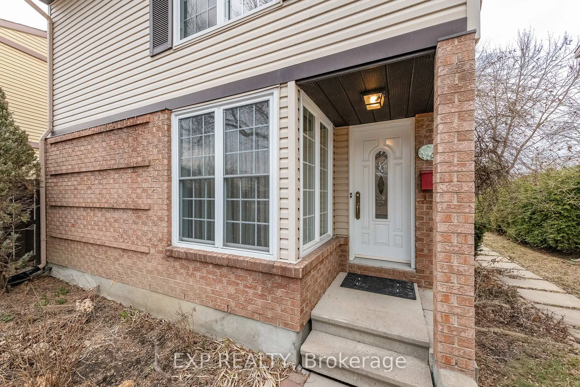 Photo 3 of 1337 Ambridge Way, Ottawa, Carleton Heights — HOMEH