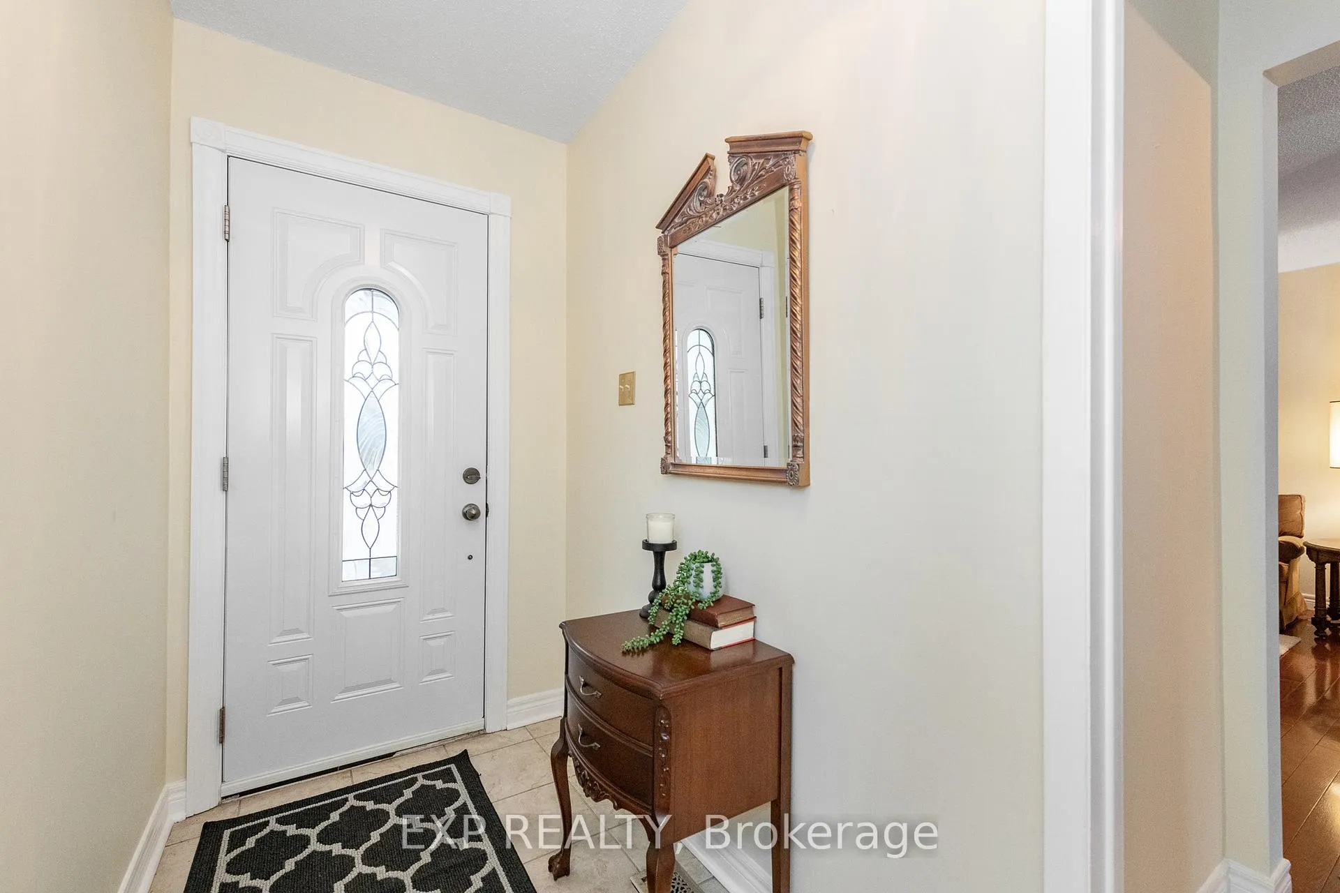 Photo 4 of 1337 Ambridge Way, Ottawa, Carleton Heights — HOMEH