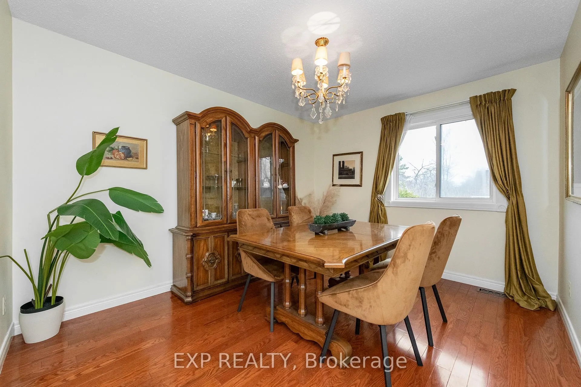 Photo 8 of 1337 Ambridge Way, Ottawa, Carleton Heights — HOMEH