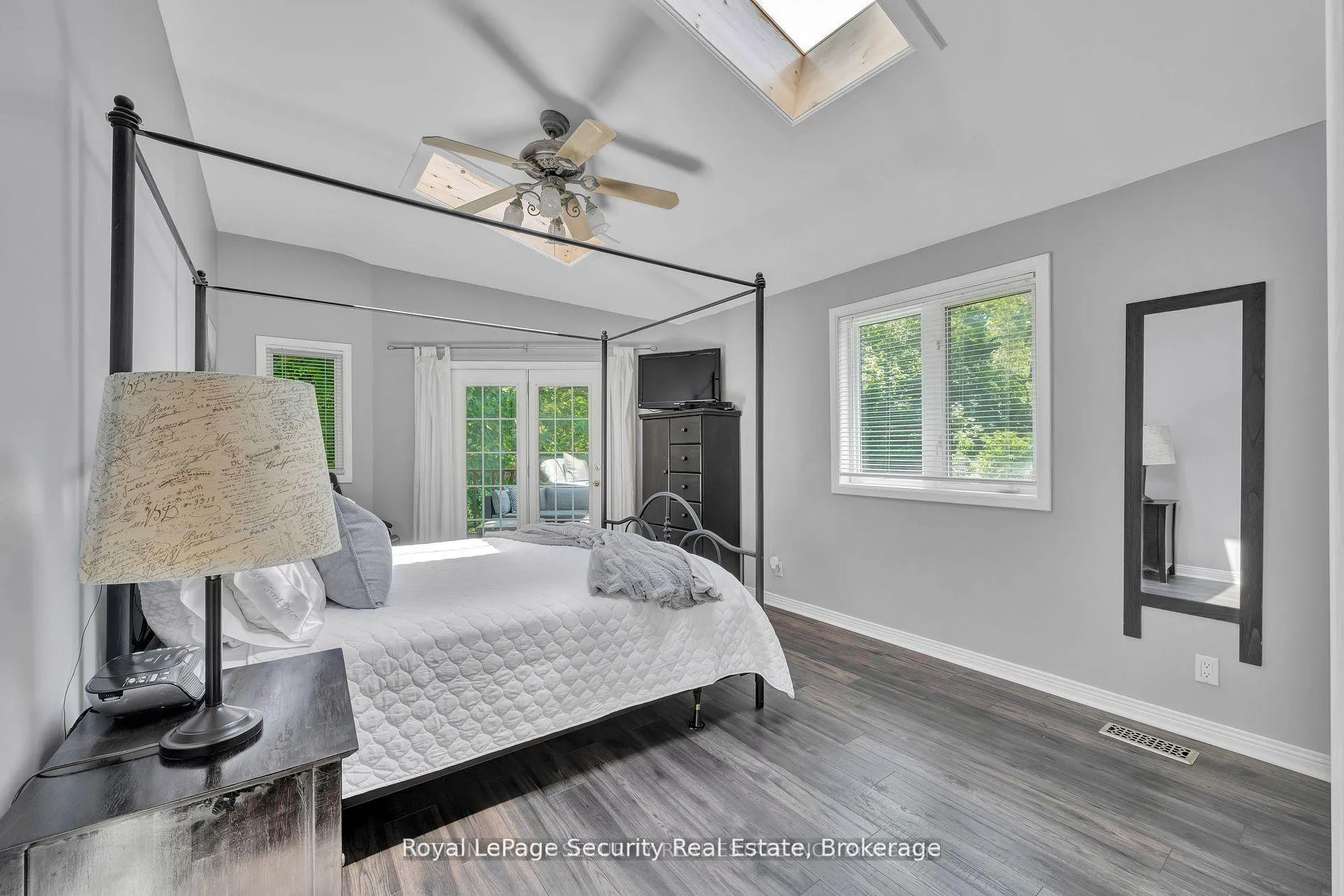 Photo 19 of 48 Jackman Road, Clarington, Bowmanville — HOMEH