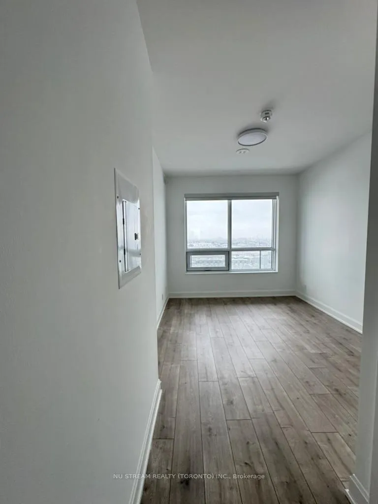 Photo 5 of Unit 3702, 8 Water Walk Drive, Markham, Unionville — HOMEH