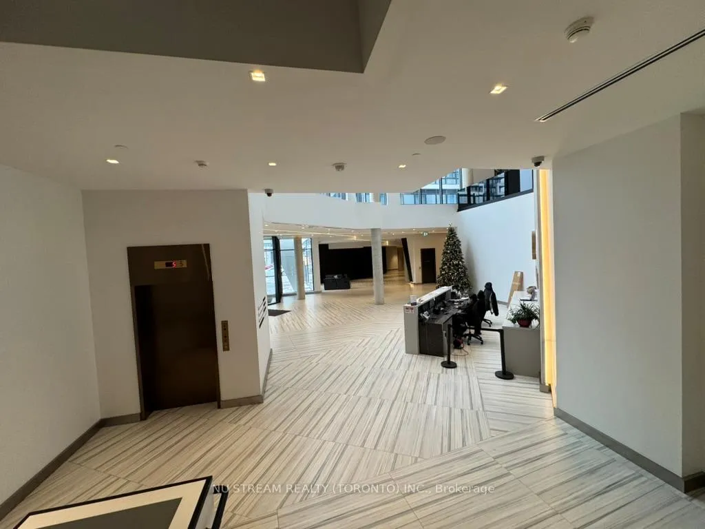 Photo 25 of Unit 3702, 8 Water Walk Drive, Markham, Unionville — HOMEH