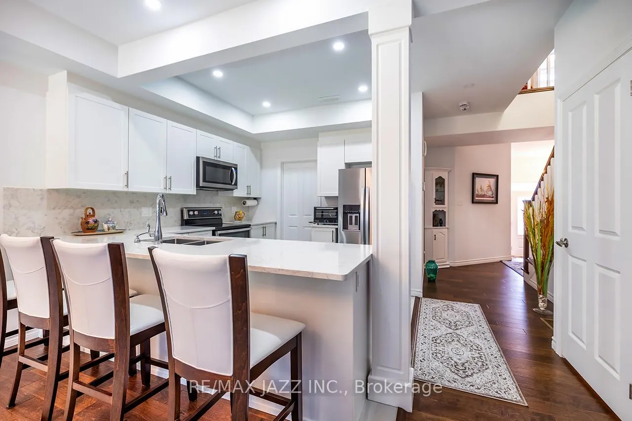 Photo 14 of 10 Thomas Bird Street, Clarington, Bowmanville — HOMEH