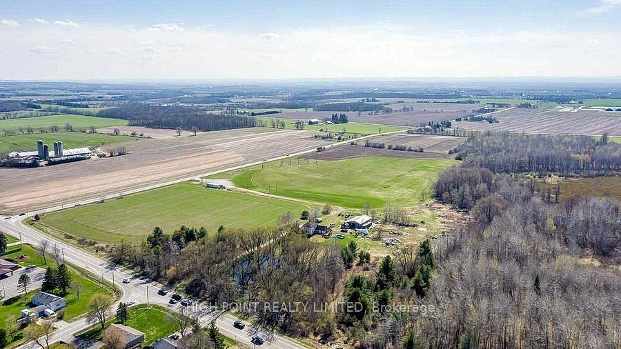 Photo 8 of 7428 County Road 27, Essa, Rural Essa — HOMEH