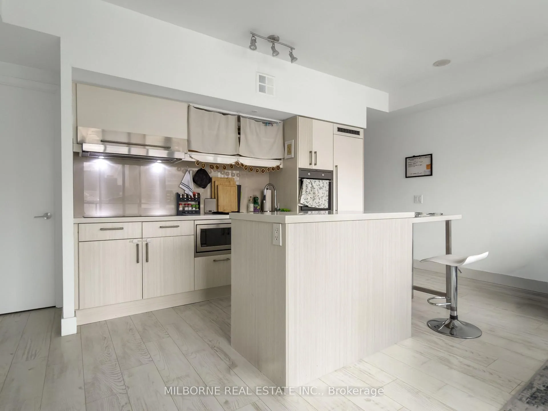 Photo 2 of Unit 607, 39 Sherbourne Street, Toronto, Moss Park — HOMEH