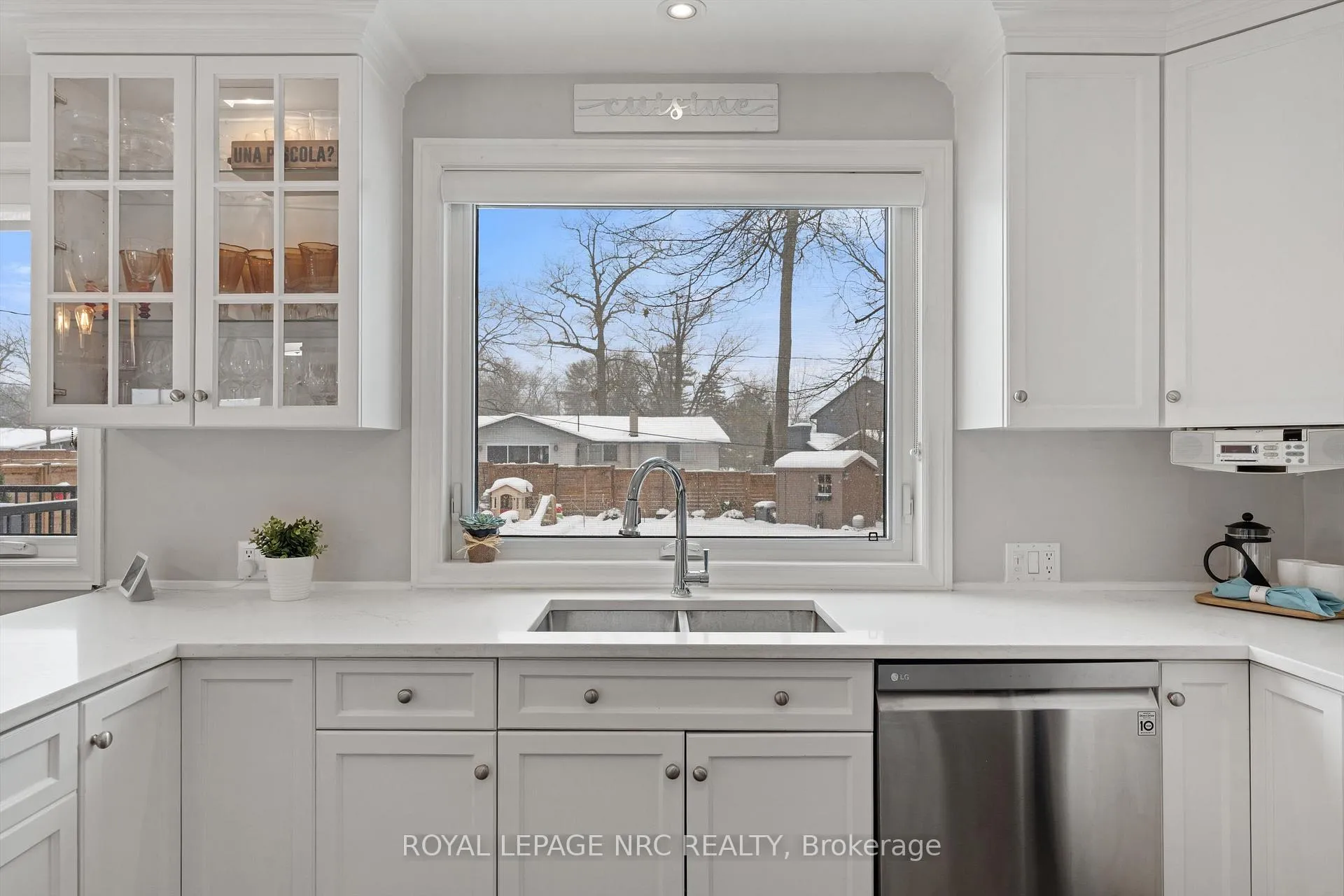 Photo 9 of 22 Briarfield Crescent, St. Catharines, Glendale/Glenridge — HOMEH