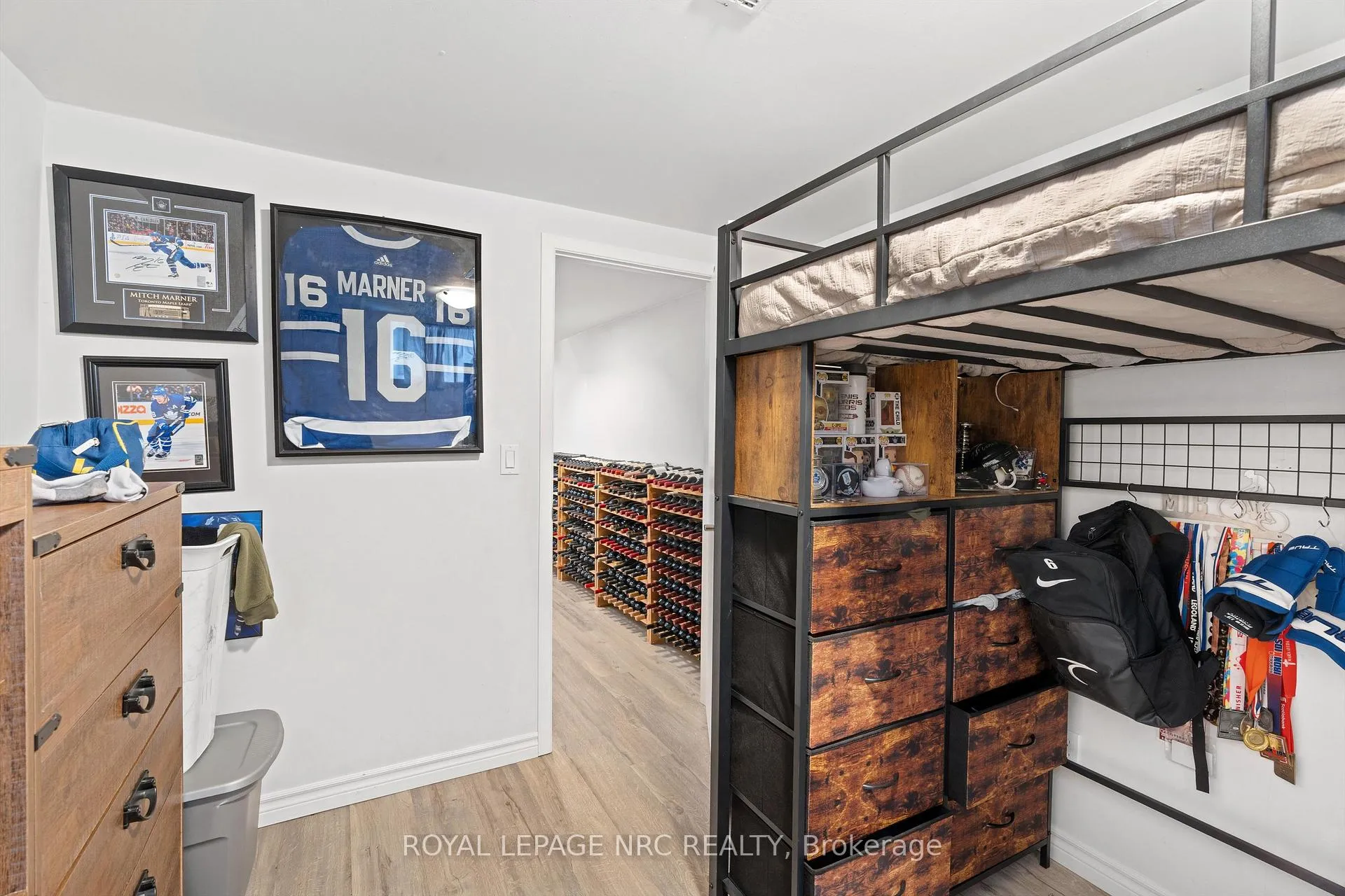 Photo 28 of 22 Briarfield Crescent, St. Catharines, Glendale/Glenridge — HOMEH