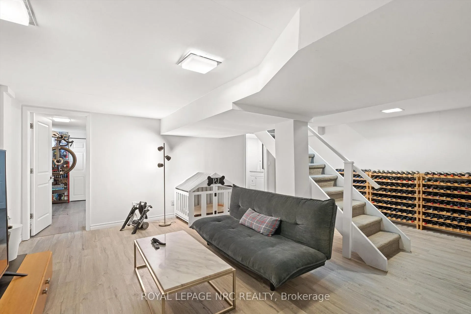 Photo 31 of 22 Briarfield Crescent, St. Catharines, Glendale/Glenridge — HOMEH