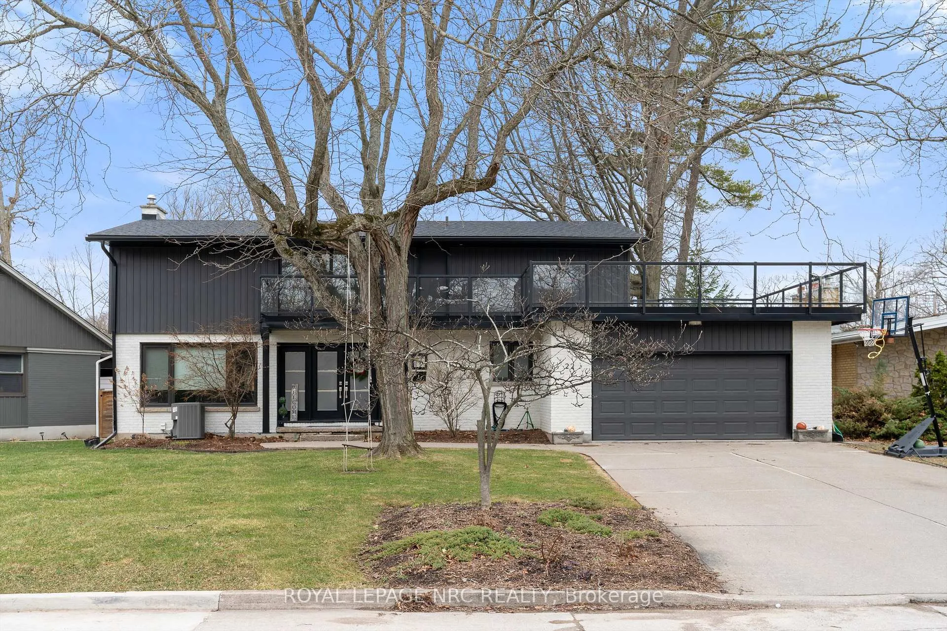 Photo 39 of 22 Briarfield Crescent, St. Catharines, Glendale/Glenridge — HOMEH
