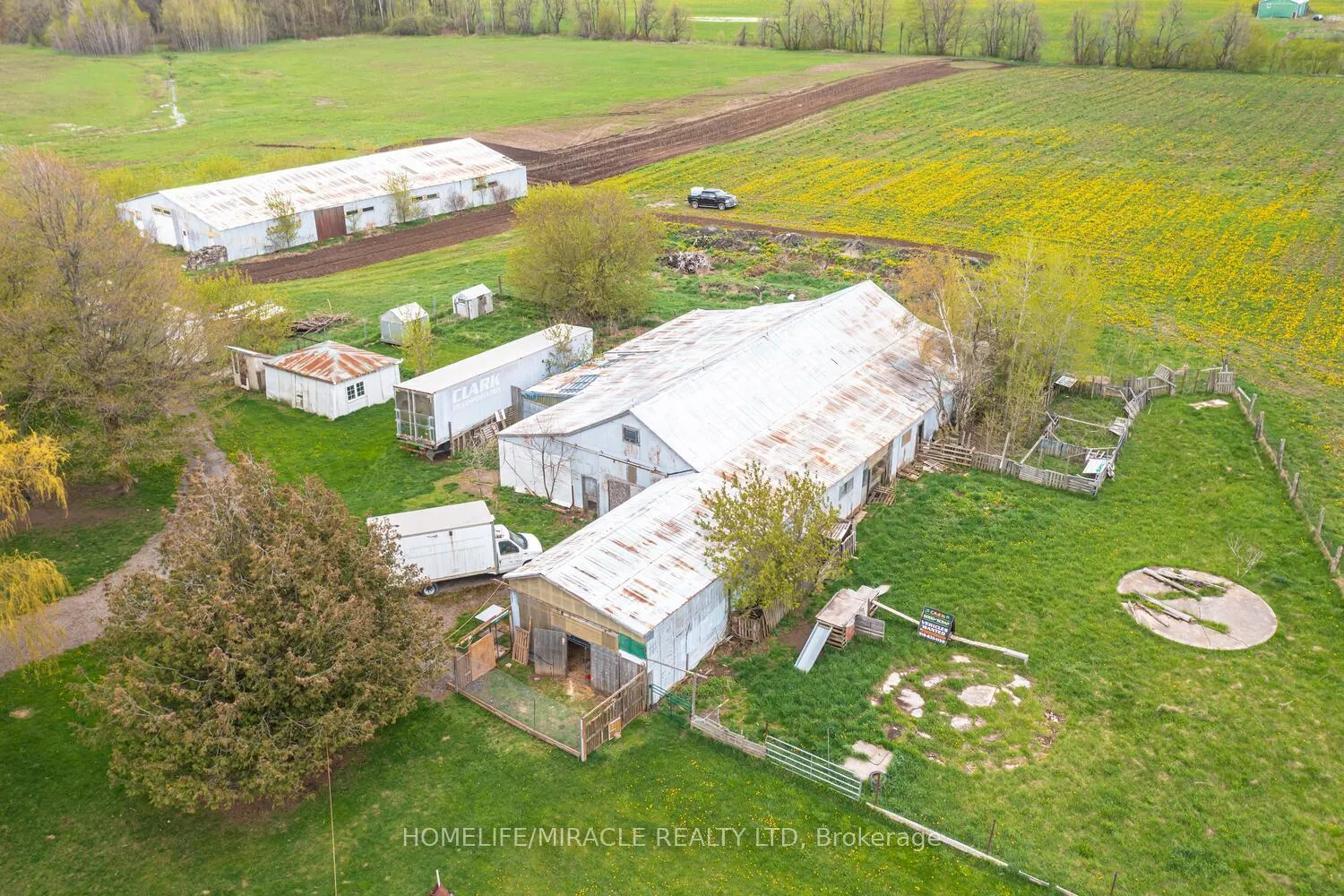 Photo 9 of 18330 Mountainview Road, Caledon, Rural Caledon — HOMEH