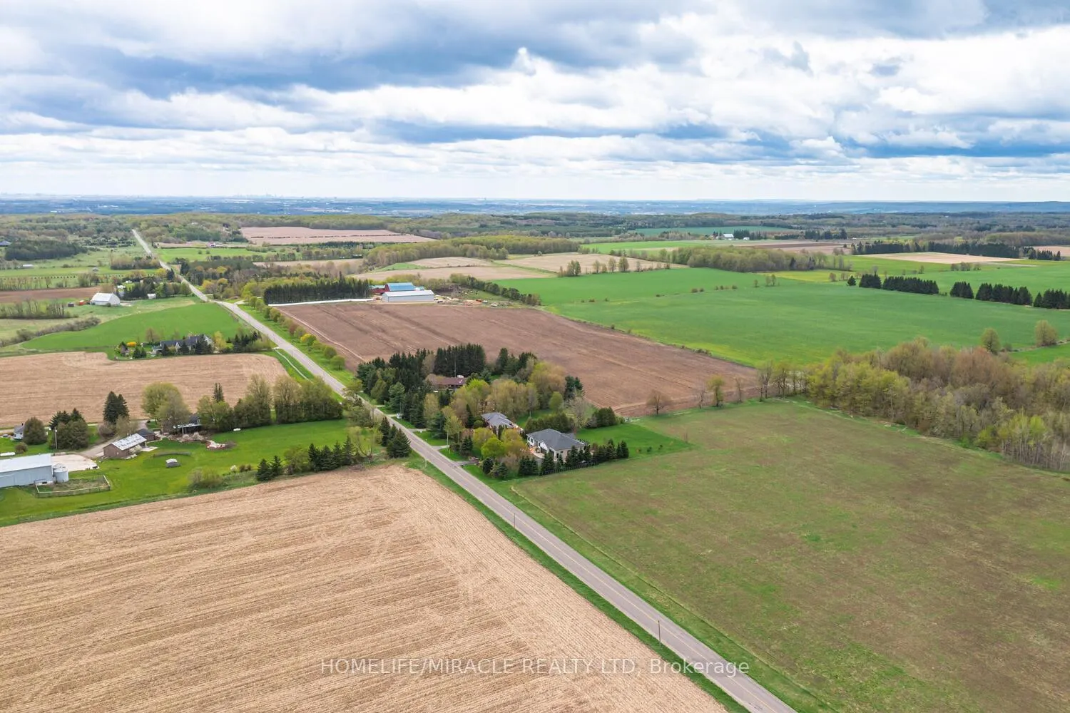 Photo 16 of 18330 Mountainview Road, Caledon, Rural Caledon — HOMEH