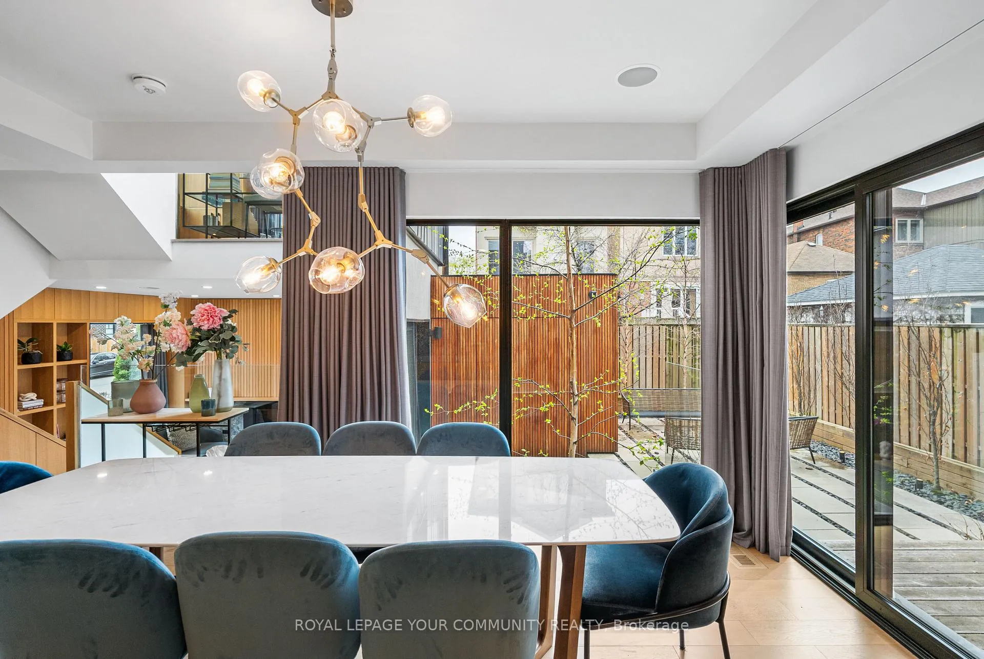 Photo 6 of 296 Elm Road, Toronto, Bedford Park-Nortown — HOMEH