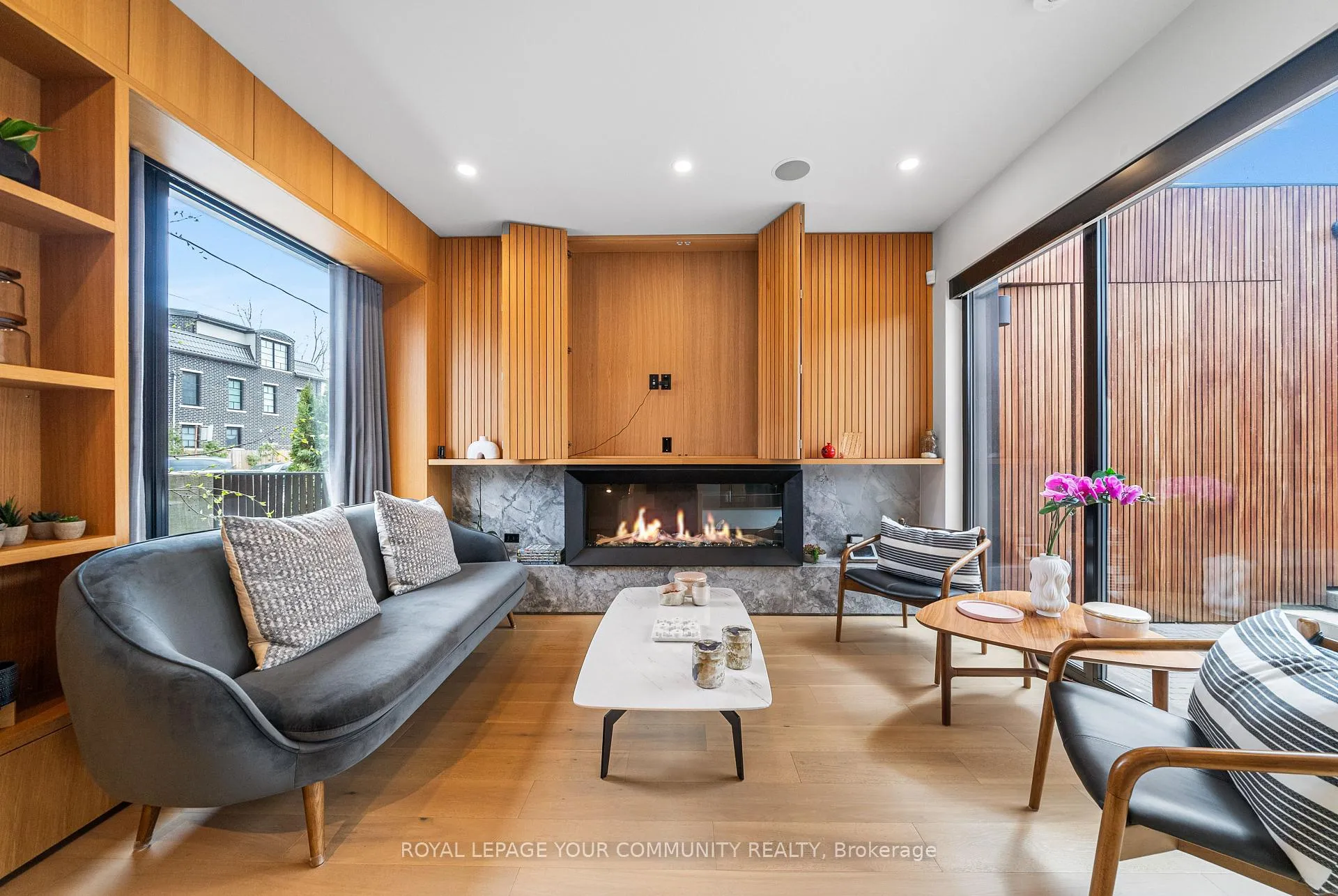 Photo 12 of 296 Elm Road, Toronto, Bedford Park-Nortown — HOMEH