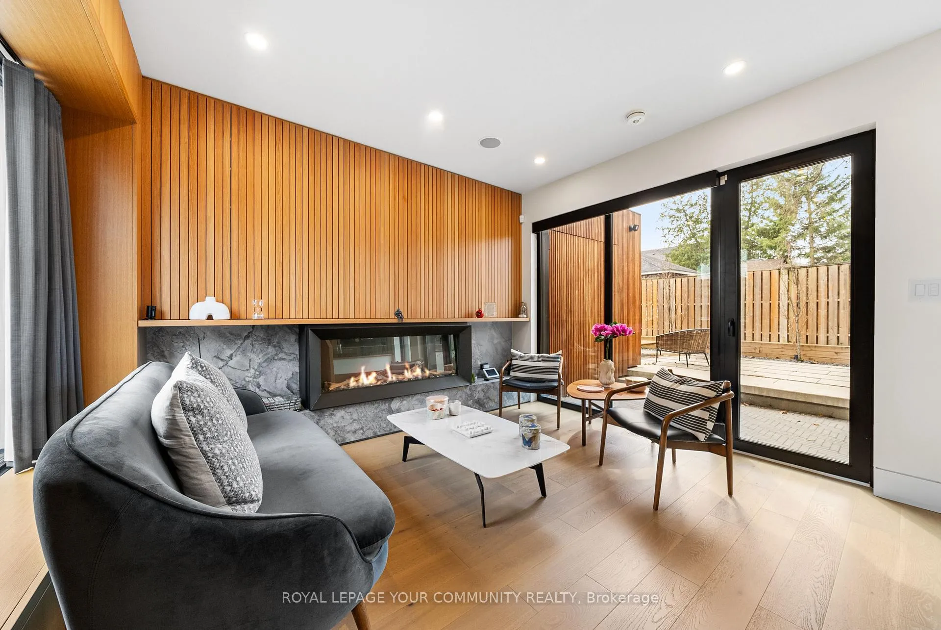 Photo 13 of 296 Elm Road, Toronto, Bedford Park-Nortown — HOMEH