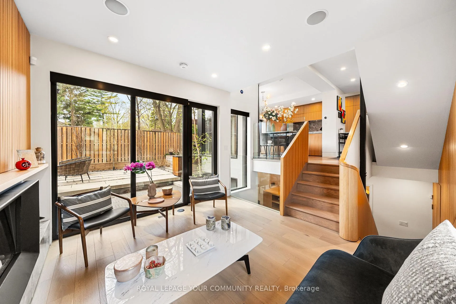Photo 14 of 296 Elm Road, Toronto, Bedford Park-Nortown — HOMEH