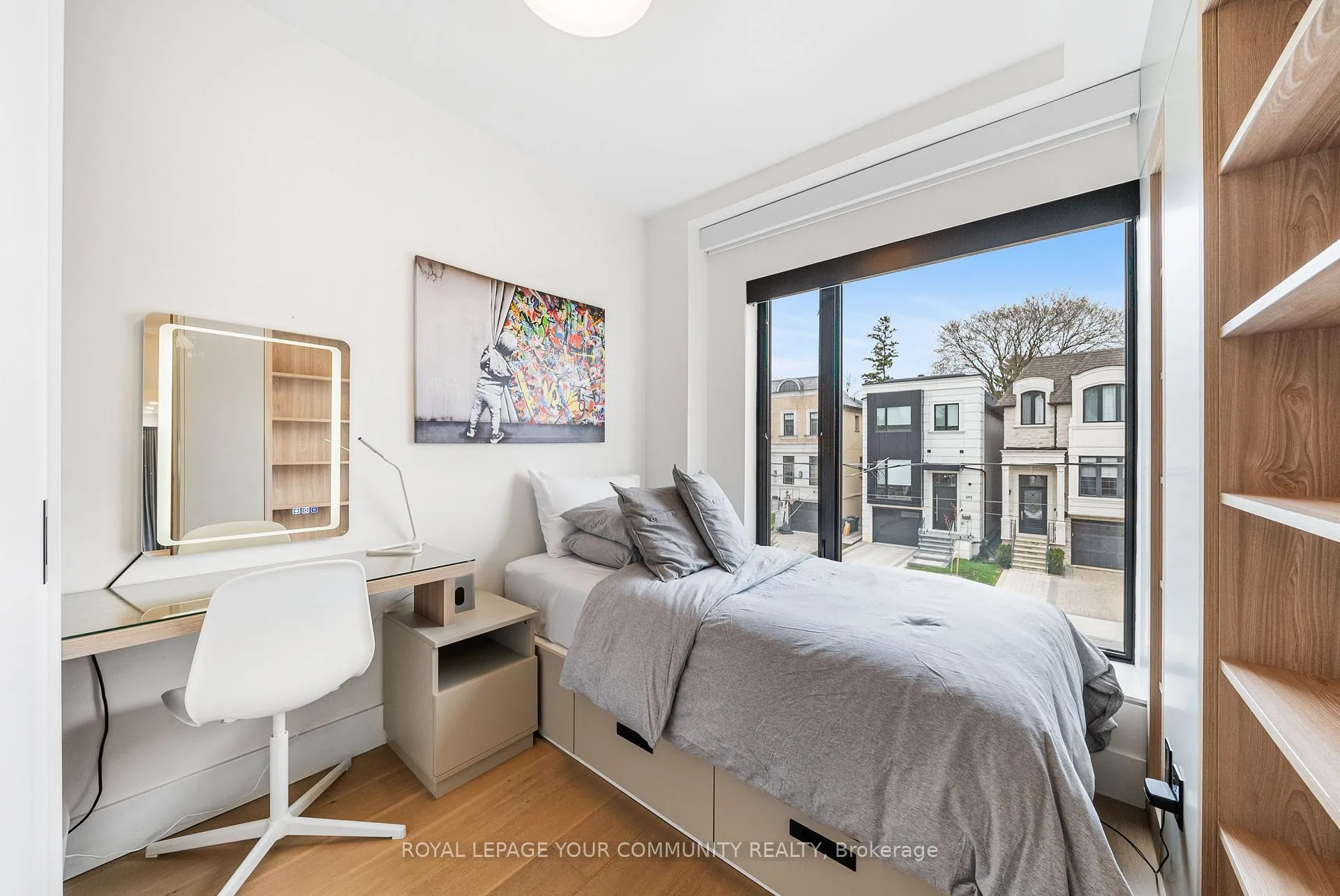 Photo 26 of 296 Elm Road, Toronto, Bedford Park-Nortown — HOMEH