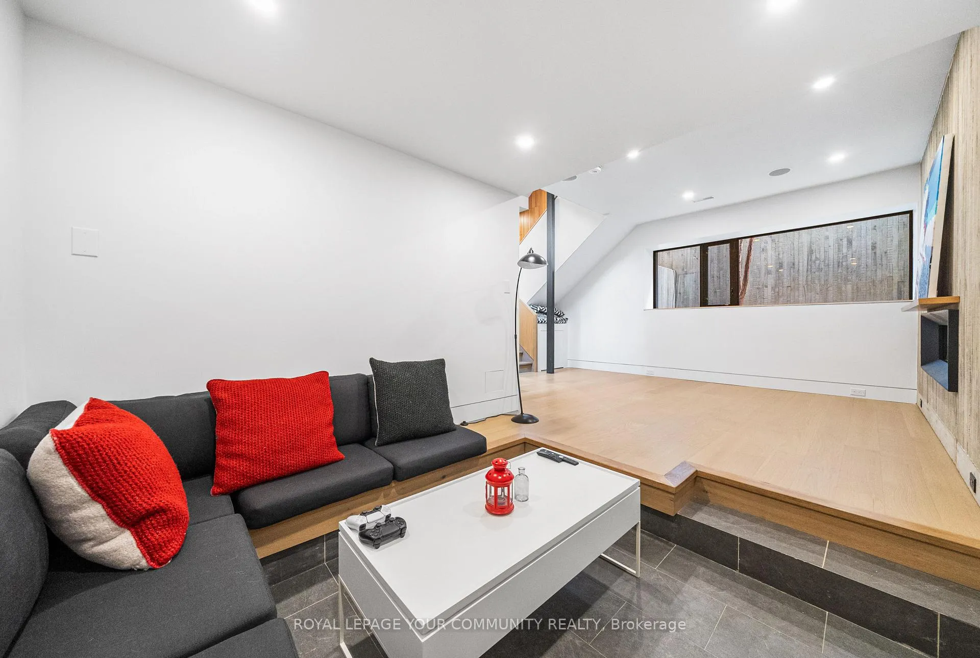 Photo 39 of 296 Elm Road, Toronto, Bedford Park-Nortown — HOMEH