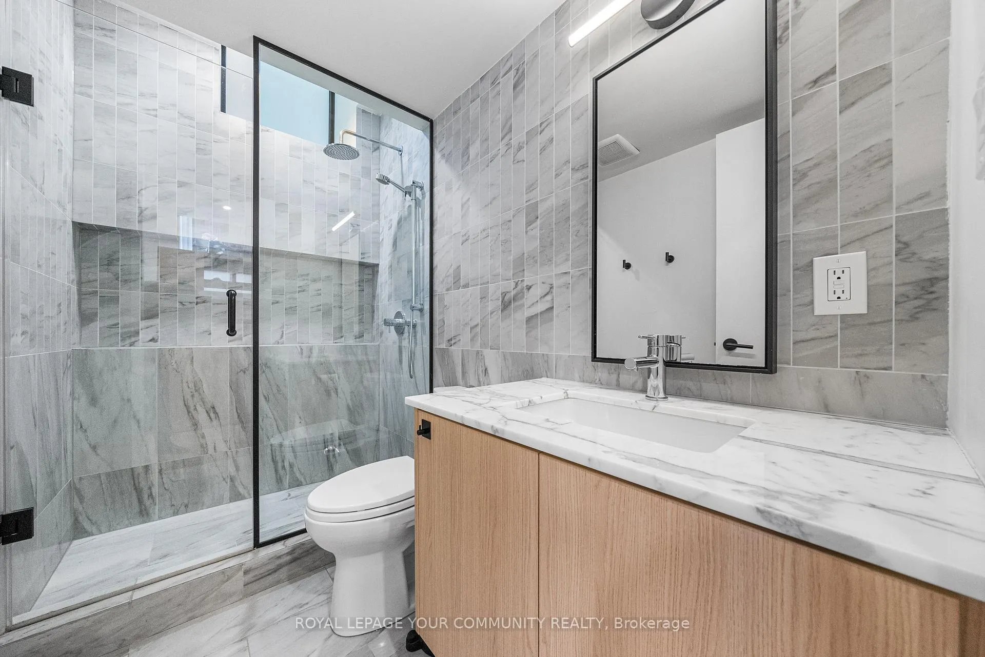 Photo 41 of 296 Elm Road, Toronto, Bedford Park-Nortown — HOMEH