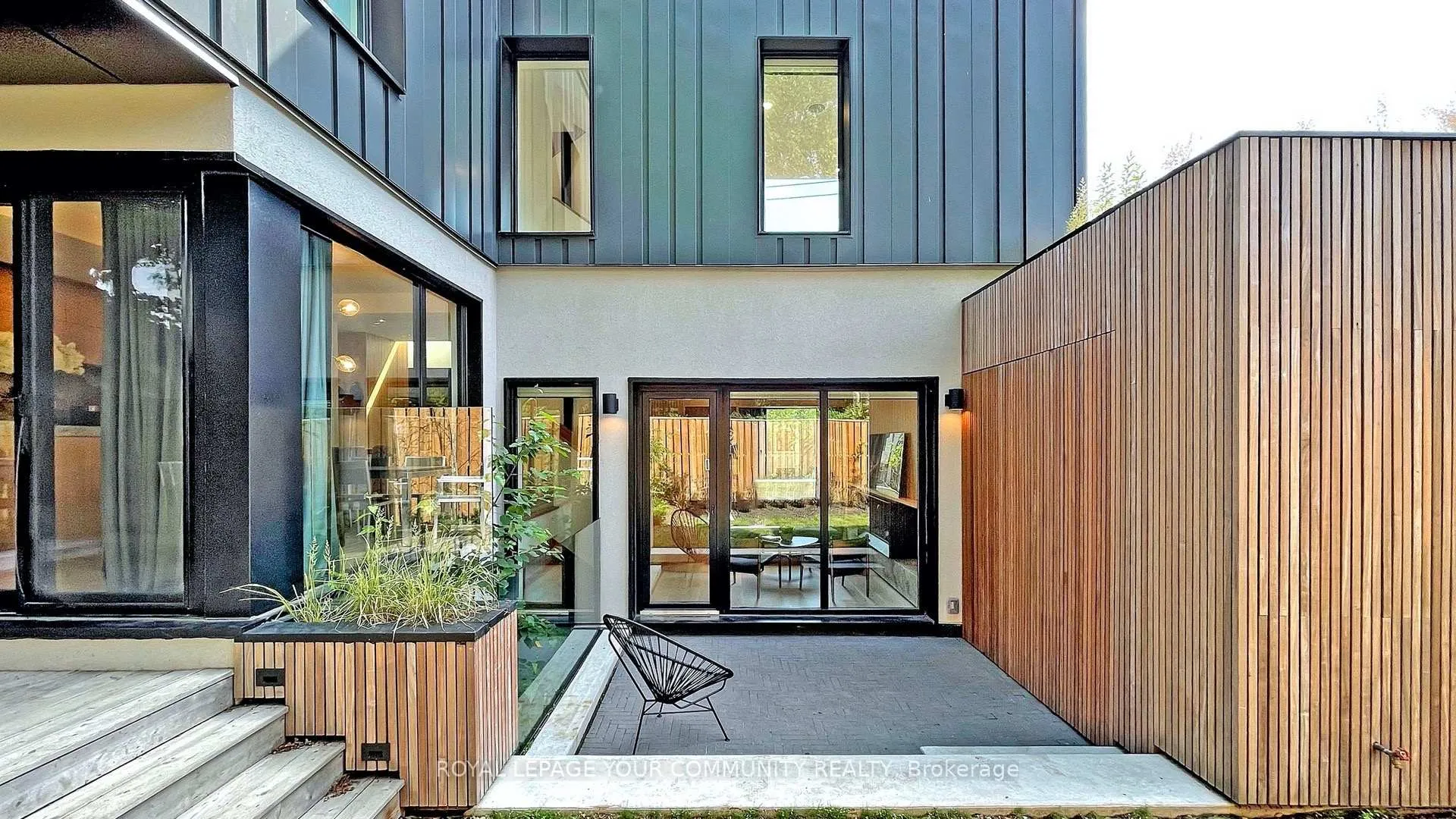 Photo 47 of 296 Elm Road, Toronto, Bedford Park-Nortown — HOMEH