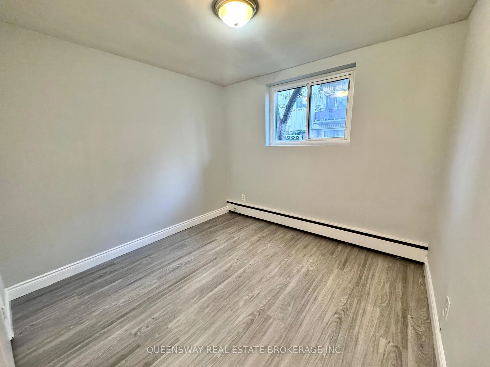 Photo 1 of 4-323 Gibb Street, Oshawa, Vanier — HOMEH