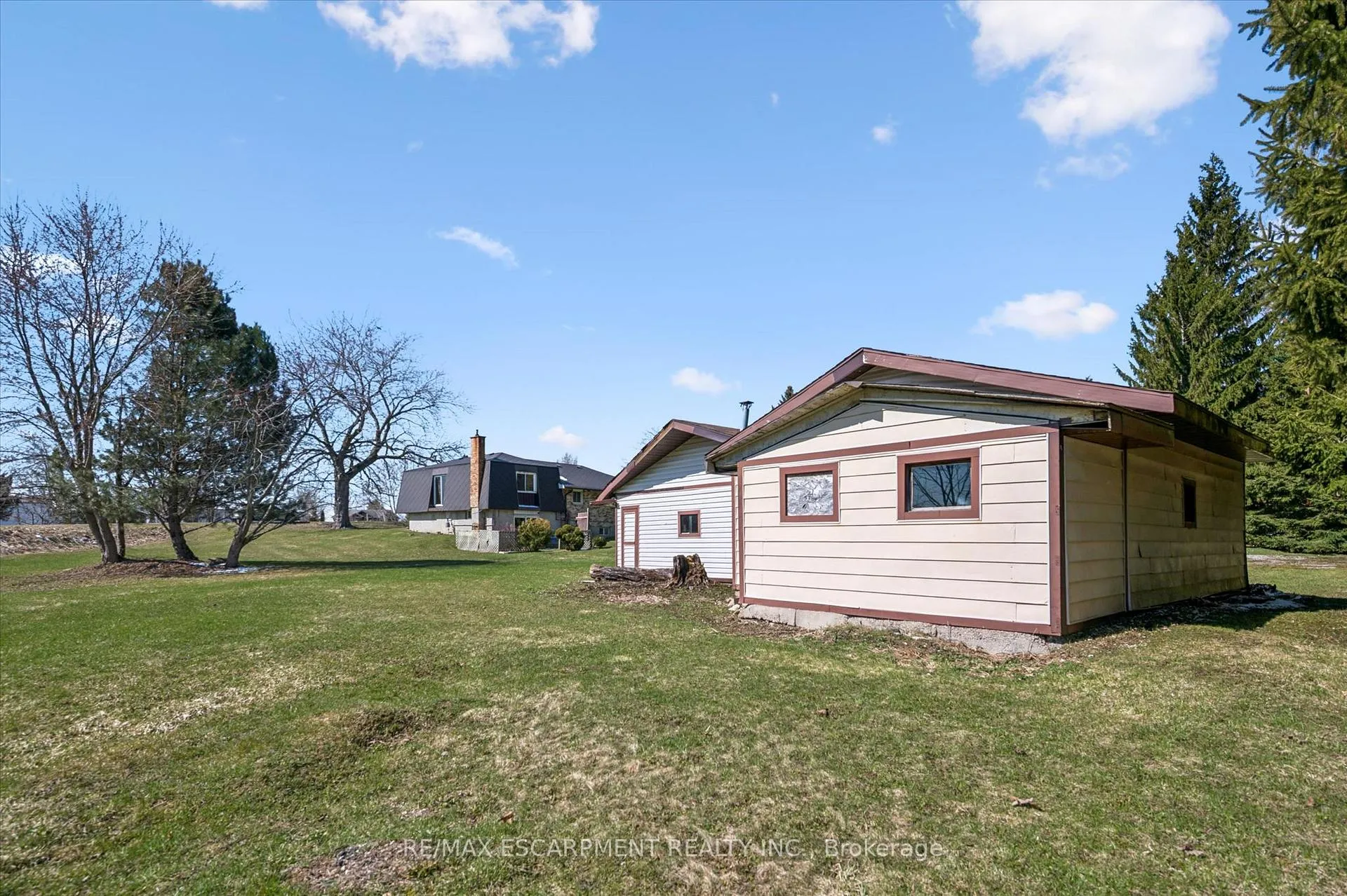 Photo 12 of 215 King Street, Minto — HOMEH