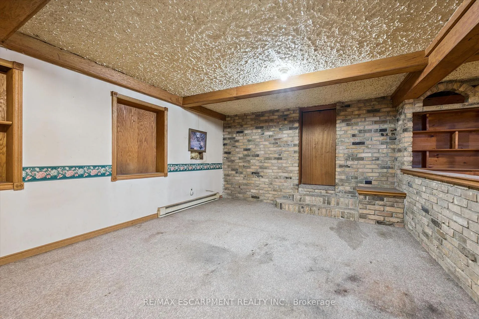 Photo 40 of 215 King Street, Minto — HOMEH