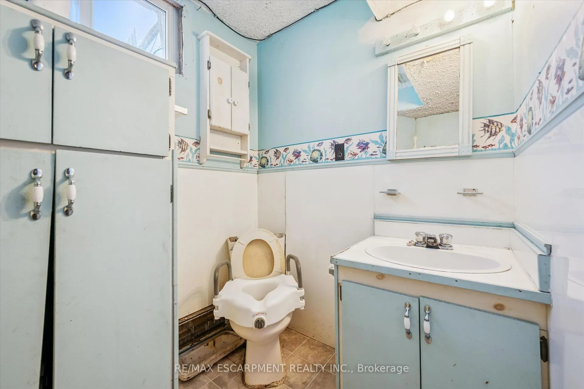 Photo 41 of 215 King Street, Minto — HOMEH