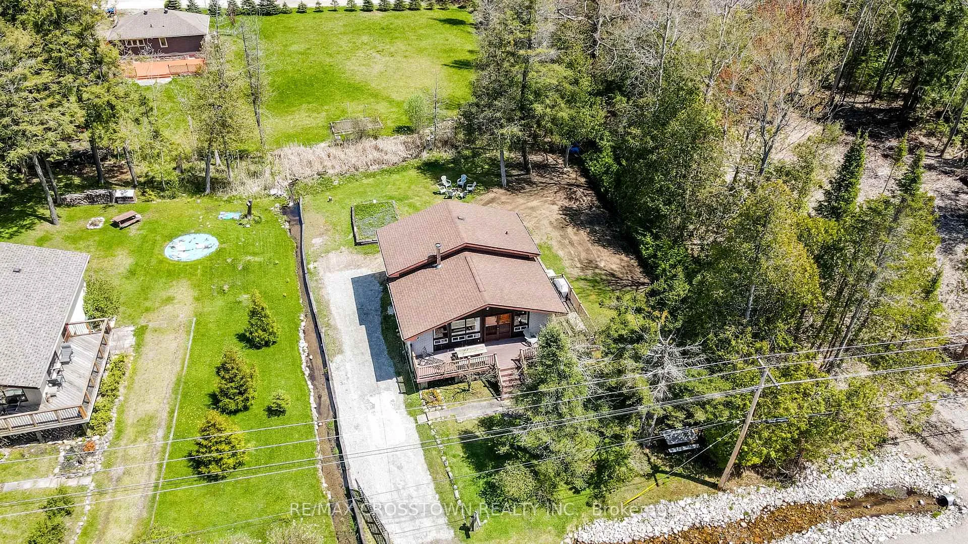 Photo 2 of 69 Lesperance Road, Tiny, Rural Tiny — HOMEH