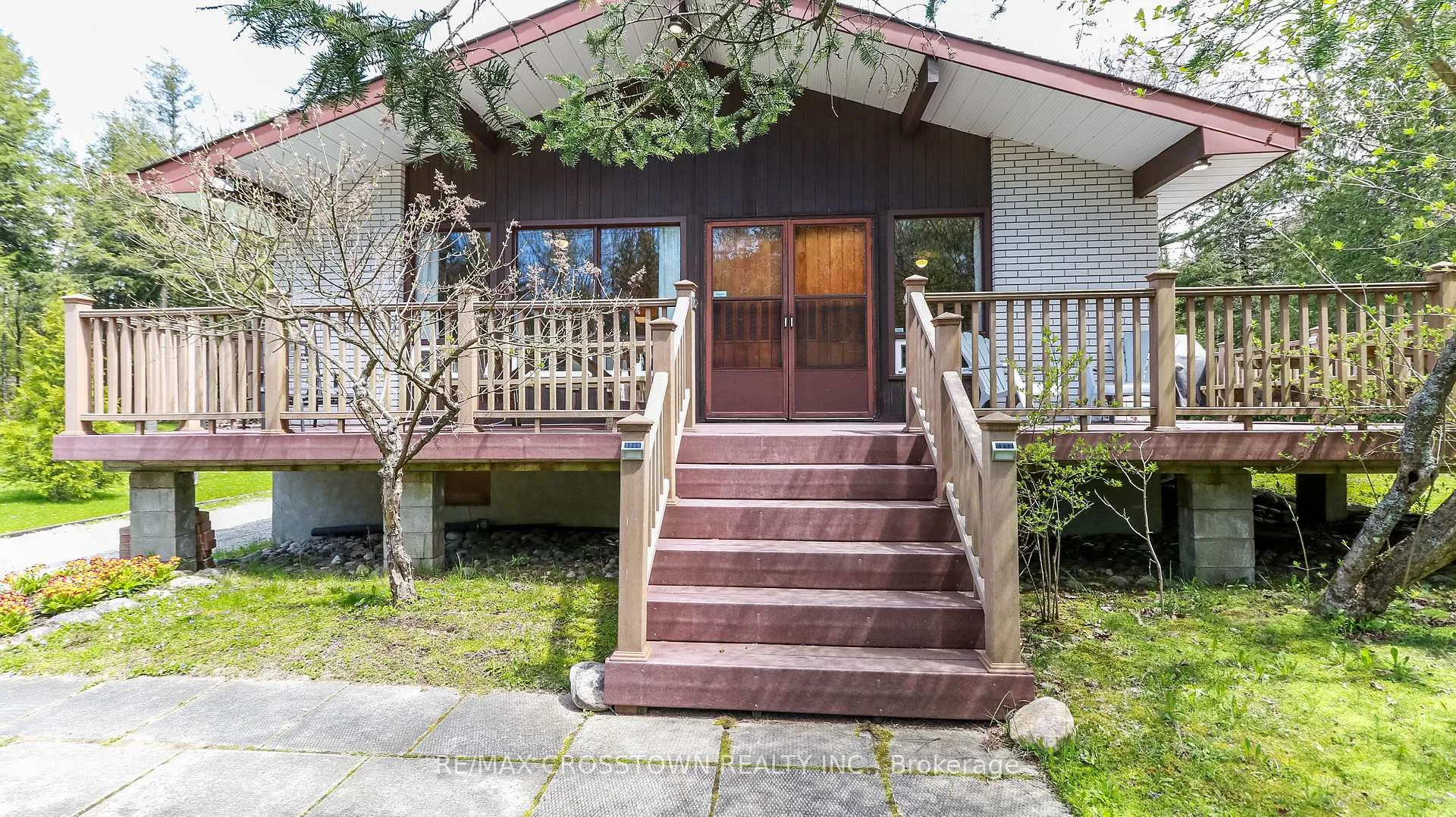Photo 36 of 69 Lesperance Road, Tiny, Rural Tiny — HOMEH